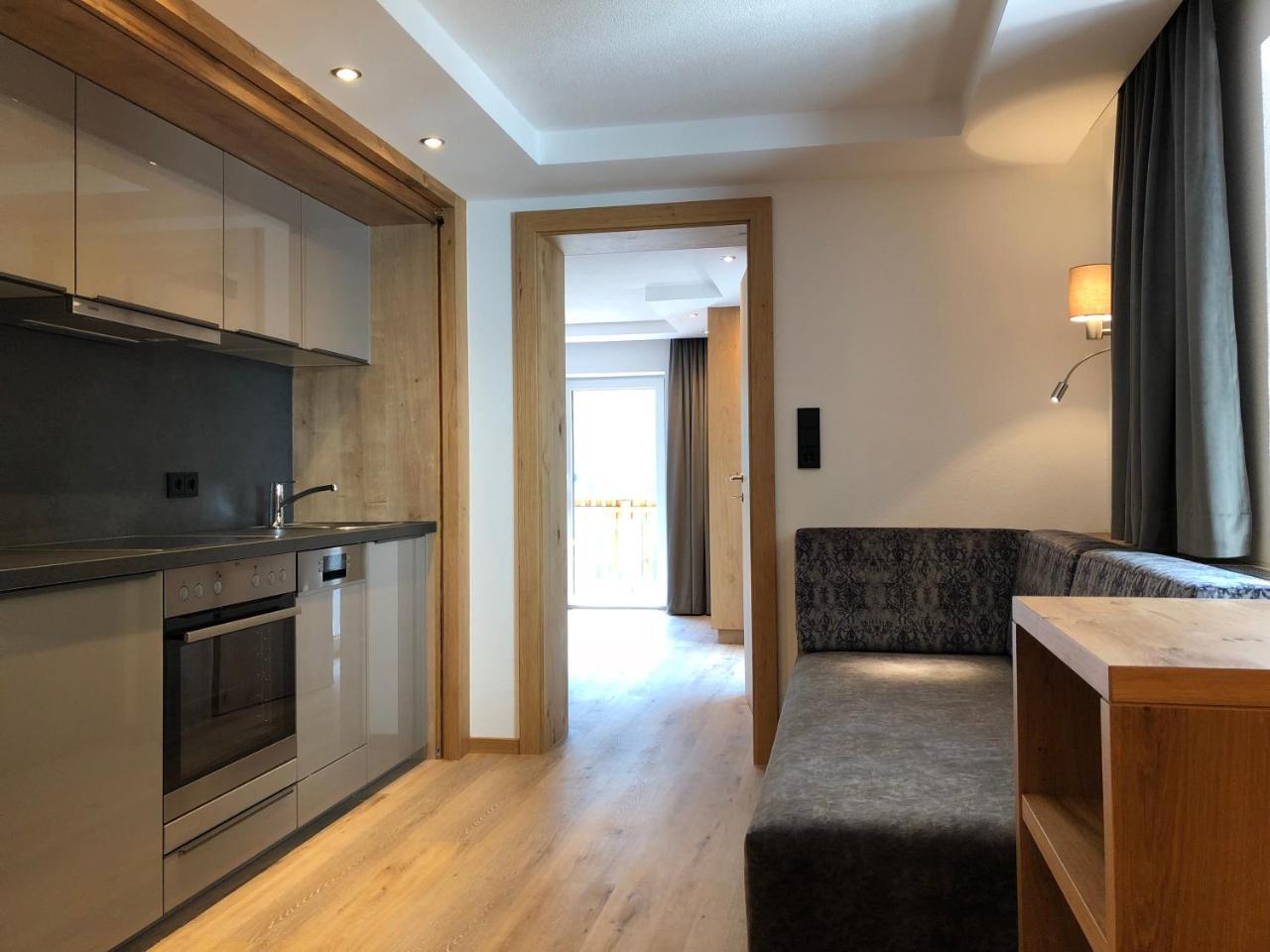 Hotel Garni Central - Zimmer - Studios - Apartments كابل المظهر الخارجي الصورة